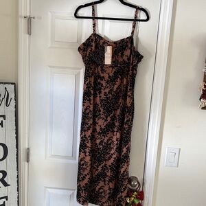 Elegant Black Lace Overlay Midi Dress